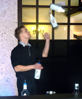 Barmańskie show Grzegorza Marcinkiewicza, fot. Monika Godlewska