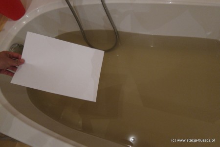 Woda w wannie 