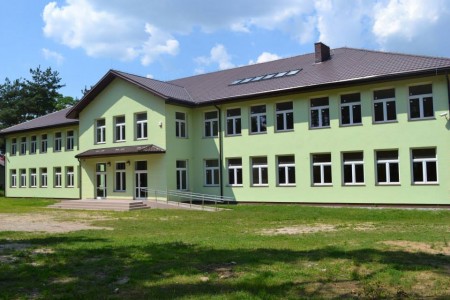 Gimnazjum w Jasienicy, fot. UM Tłuszcz, www.tluszcz.pl
