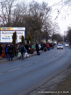 Podróżni z pociągu "Pojezierze" zostali poproszeni o przejście na stację PKP Tłuszcz, fot. Sławomir Sikorski
