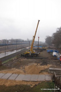 Przebudowa stacji PKP w Tłuszczu ma się zakończyć w II połowie 2016 r. Pod koniec przyszłego roku ma zostać oddane do użytku przejście pod torami, które zastąpi wysłużoną kładkę dla pieszych